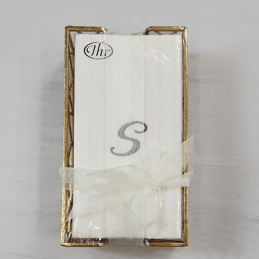 THR Home Decorative 16x White Napkins Monogrammed "S" Gold Napkin Holder NWT